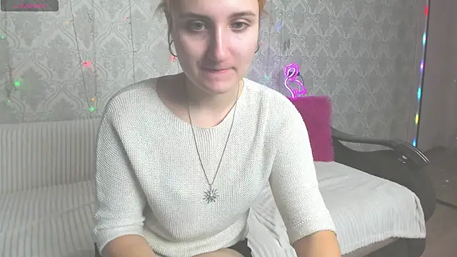 Snapshot of Miss_Elsa_ chatting on 4, 3, 2025 Miss Elsa online show from 4, 3, 2025