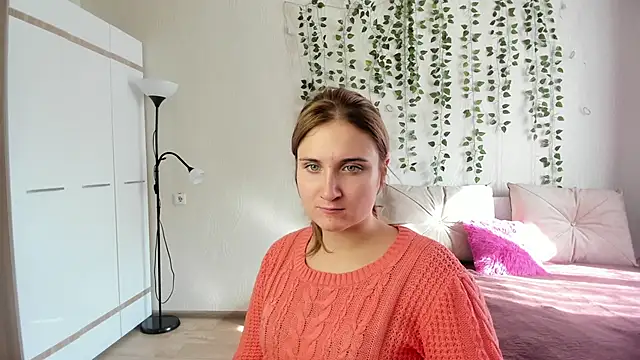 Snapshot of Miss_Elsa_ chatting on 23, 9, 2025 Miss Elsa online show from 23, 9, 2025