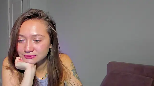 EllaSky xoxo online show from 4, 12, 2024