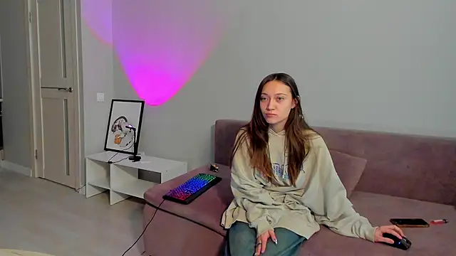 EllaSky xoxo online show from 28, 1, 2025