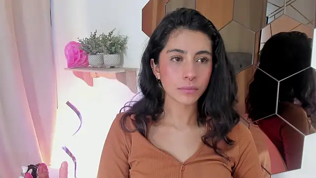 Alyssa jones online show from 24, 2, 2026