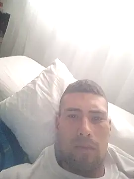 Snapshot of andres599 chatting on 13, 12, 2024 andres599 online show from 13, 12, 2024