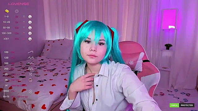 ClaireFaers  online show from 1, 2, 2025