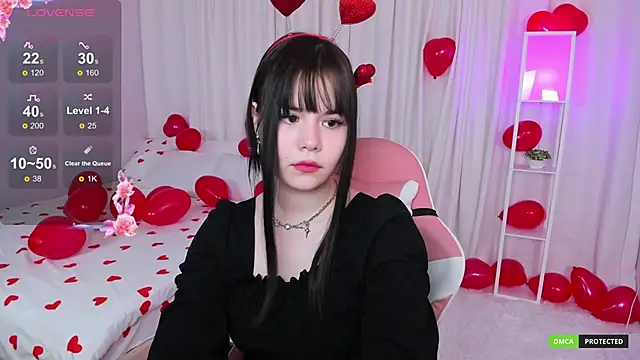 ClaireFaers  online show from 14, 2, 2025