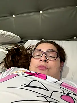 AntonellaAlondra4 online show from 22, 11, 2025