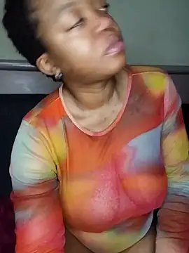 slimcate91 online show from 5, 3, 2025