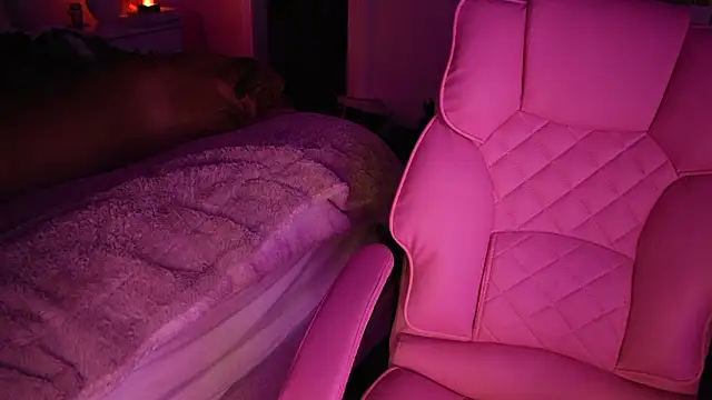 notoriousnatureXO online show from 10, 3, 2026