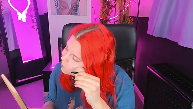 NielletaBlossom online show from 13, 12, 2024