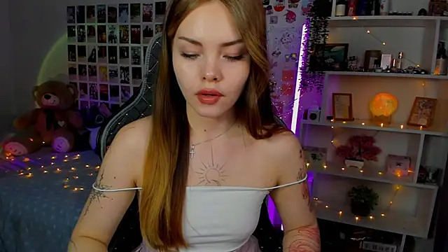 AkiraKatsu online show from 29, 9, 2025