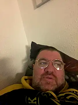 Snapshot of thetobmaster200 chatting on 2, 12, 2024 thetobmaster200 online show from 2, 12, 2024