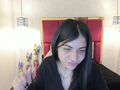 Snapshot of Violet_m chatting on 27, 9, 2025 Violet m online show from 27, 9, 2025