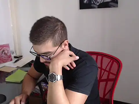 Snapshot of Dylanwish chatting on 7, 10, 2025 Dylanwish online show from 7, 10, 2025