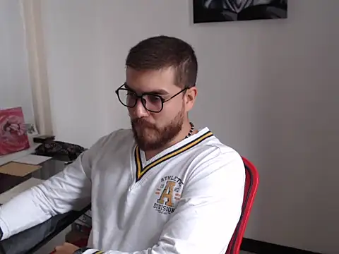 Snapshot of Dylanwish chatting on 8, 10, 2025 Dylanwish online show from 8, 10, 2025