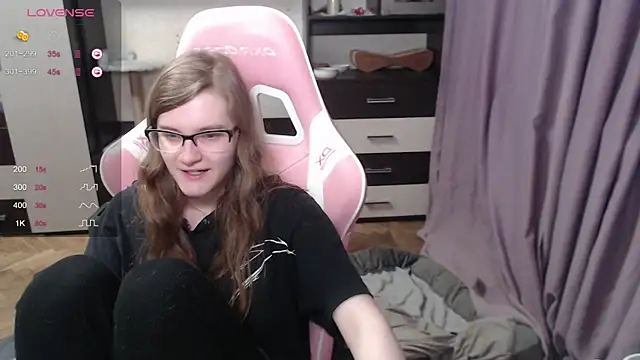 Tomato Tease online show from 15, 3, 2025