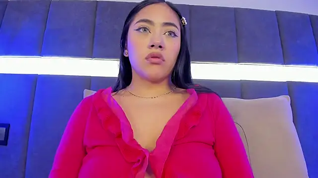 nicolle pierce online show from 18, 1, 2025