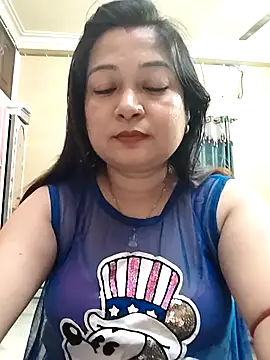 Royalgirl667 online show from 2, 12, 2024