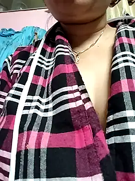 Royalgirl667 online show from 24, 12, 2024