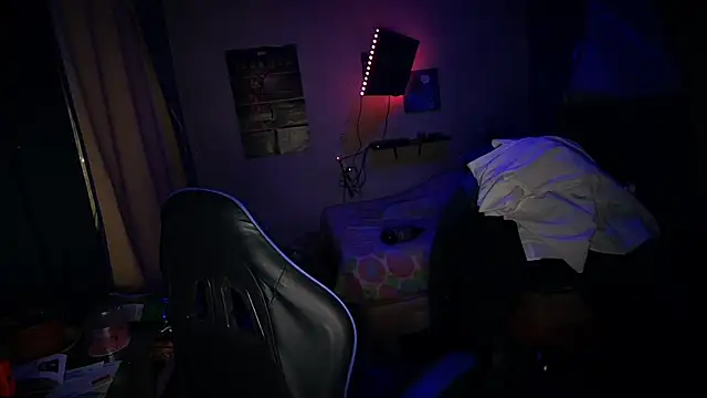 FrankGatsby11 online show from 6, 12, 2024