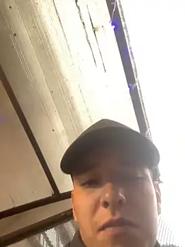 TeAyudoAVenirte3000 online show from 1, 12, 2025