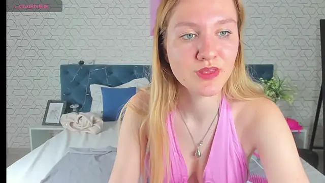 Mariel Brown online show from 12, 12, 2024