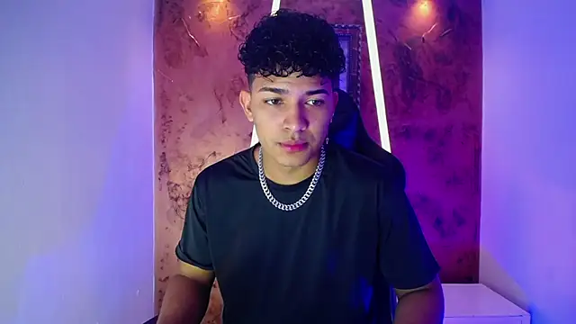 Snapshot of jamescurli_ chatting on 31, 1, 2025 jamescurli online show from 31, 1, 2025