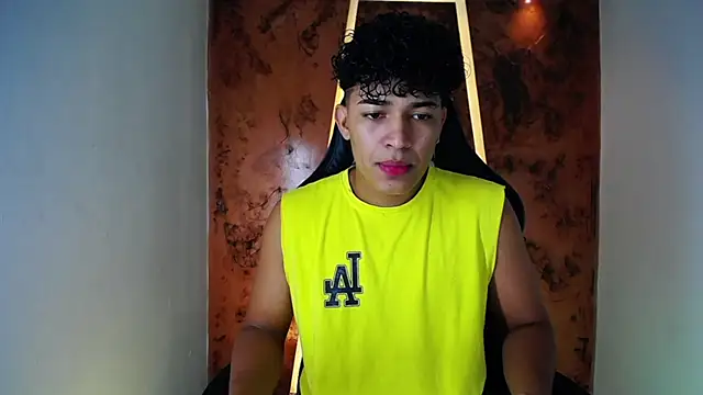 Snapshot of jamescurli_ chatting on 22, 2, 2025 jamescurli online show from 22, 2, 2025