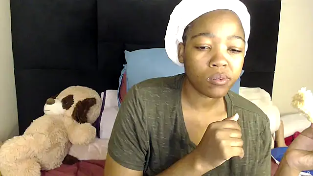 Busty-Londie online show from 1, 3, 2026