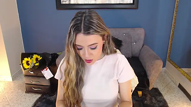 miacarperr1 online show from 21, 3, 2025