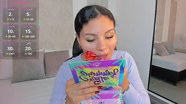 Snapshot of dulce_natyy chatting on 29, 10, 2025 dulce natyy online show from 29, 10, 2025