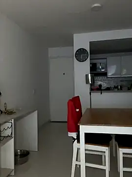 MireyaTorresGu online show from 18, 11, 2025