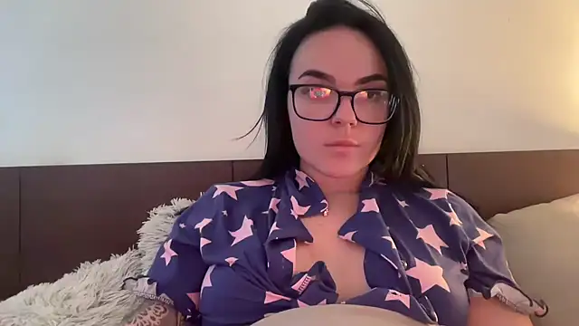 yorkshiregal online show from 9, 1, 2025