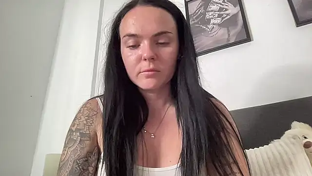 yorkshiregal online show from 30, 10, 2025