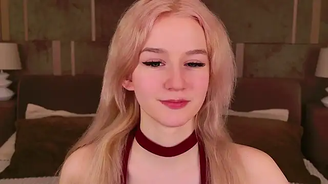 NaomiLoys online show from 16, 3, 2025