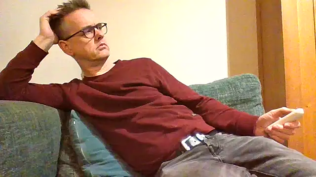 Snapshot of Hectorthyssen1 chatting on 13, 2, 2025 Hectorthyssen1 online show from 13, 2, 2025