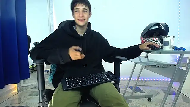 Zacktk7 online show from 17, 12, 2024