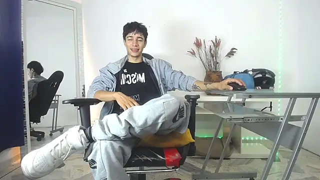 Zacktk7 online show from 18, 1, 2025