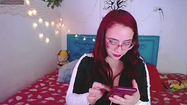 zarquita99 online show from 4, 2, 2025