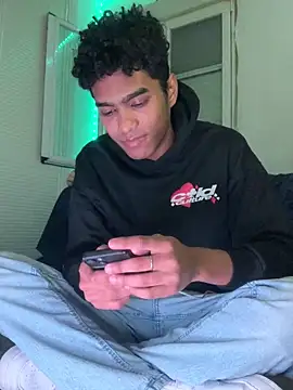 Ryan-hot online show from 27, 10, 2025