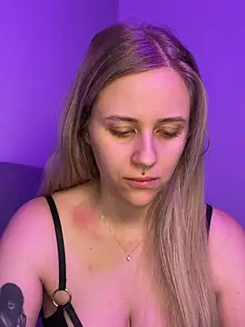 lunawolf21 online show from 16, 1, 2026