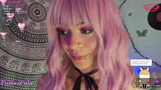 Snapshot of little-Dolll chatting on 11, 12, 2024 little-Dolll online show from 11, 12, 2024