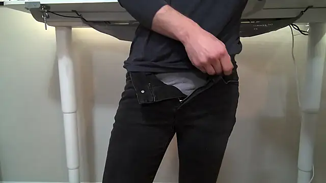 katbot online show from 18, 12, 2024