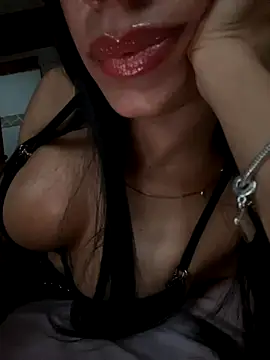 Lolitacooper online show from 17, 10, 2025