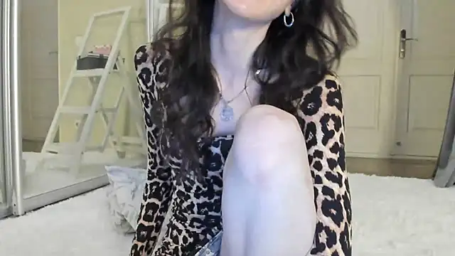 Baby Jewel online show from 26, 2, 2025