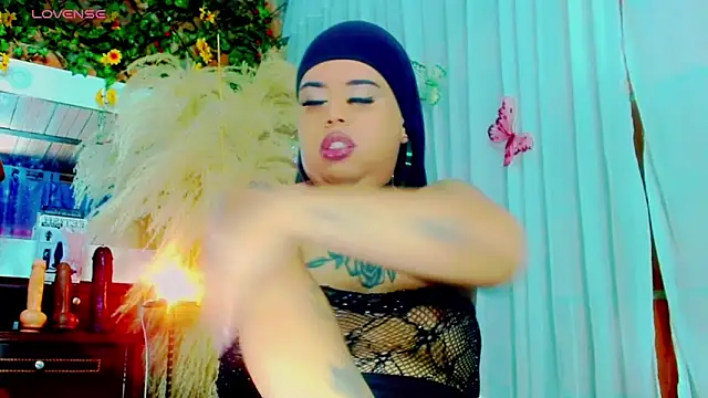 nauthyvalentina online show from 17, 3, 2026