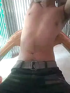 Snapshot of cutetaraaarhjn chatting on 20, 12, 2024 cutetaraaarhjn online show from 20, 12, 2024