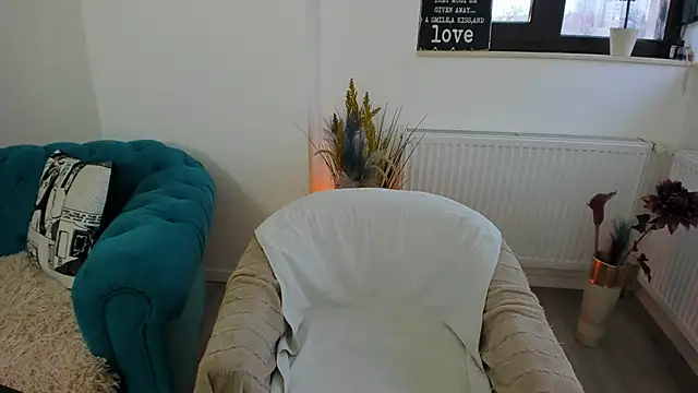 Arya Shinex online show from 23, 12, 2025