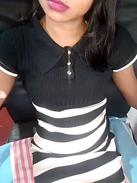 Snapshot of Ashavindi_hot chatting on 4, 4, 2026 Ashavindi hot online show from 4, 4, 2026
