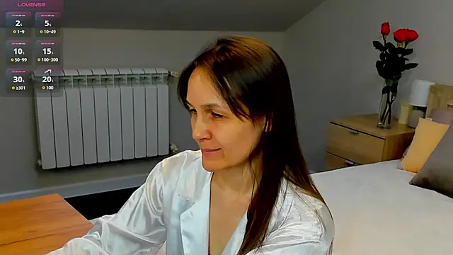 Lillian White online show from 5, 2, 2025