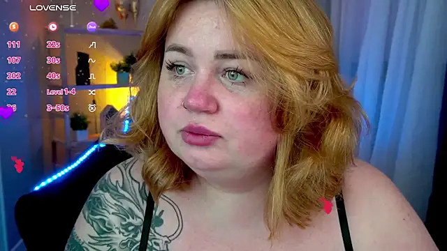 ZaraReignn online show from 11, 2, 2025