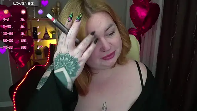 ZaraReignn online show from 23, 2, 2025